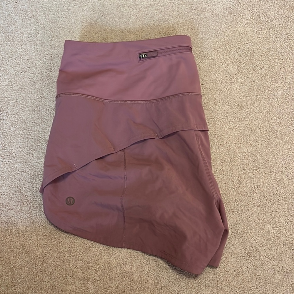LULU LEMON speed up shorts dusty pink